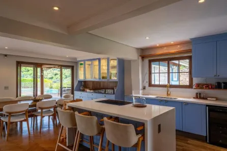 Casa de Condomínio com 4 Quartos à venda, 350m² no Chácaras Alpina, Valinhos