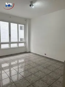 Kitnet para alugar, 38m² no Gonzaga, Santos