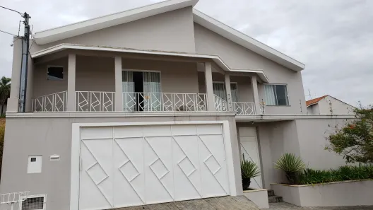 Casa com 4 Quartos à venda, 330m² no Altaville, Pouso Alegre