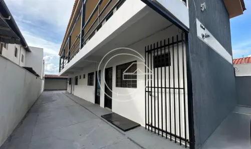 Casa com 2 Quartos para alugar, 10m² no Centro, Marília