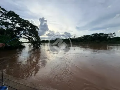 Fazenda/Sítio com 4 Quartos à venda, 4m² no , Santo Antônio de Leverger
