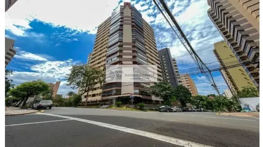Apartamento com 3 Quartos à venda, 253m² no Centro, Londrina