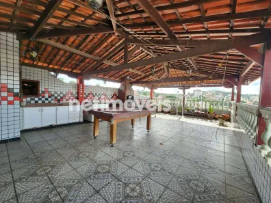 Casa com 3 Quartos à venda, 235m² no Dom Bosco, Belo Horizonte