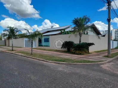Casa com 3 Quartos à venda, 145m² no Mata do Jacinto, Campo Grande