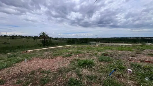 Lote/Terreno à venda, 360m² no Condomínio Vinhas, Senador Canedo