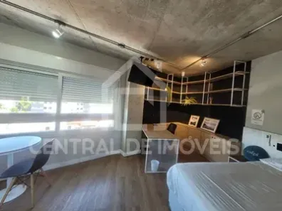 Kitnet com 1 Quarto para alugar, 21m² no Santa Cecília, Porto Alegre