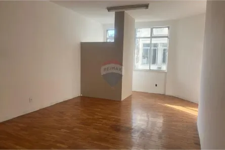 Sala Comercial com 2 Quartos para alugar, 41m² no Centro, Juiz de Fora