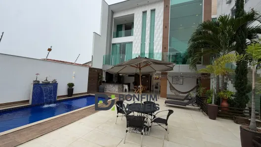 Casa com 4 Quartos à venda, 400m² no Grã-Duquesa, Governador Valadares