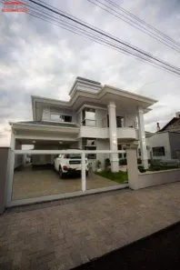 Casa com 3 Quartos à venda, 245m² no Pedra Branca, Palhoça