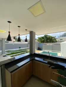 Casa com 5 Quartos para alugar, 230m² no Recreio dos Bandeirantes, Rio de Janeiro