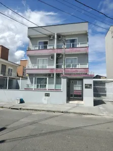 Apartamento com 3 Quartos à venda, 65m² no Iririú, Joinville