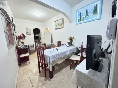 Casa com 3 Quartos à venda, 173m² no Caiçaras, Belo Horizonte