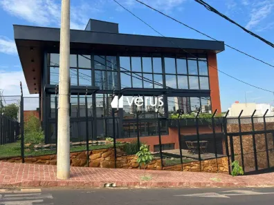 Prédio Comercial para alugar, 735m² no Vigilato Pereira, Uberlândia