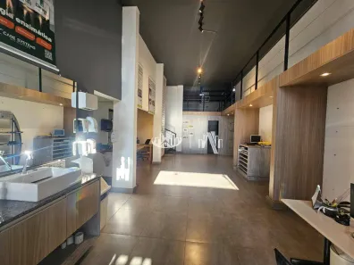 Ponto Comercial para alugar, 200m² no Jardim São Jorge, Londrina