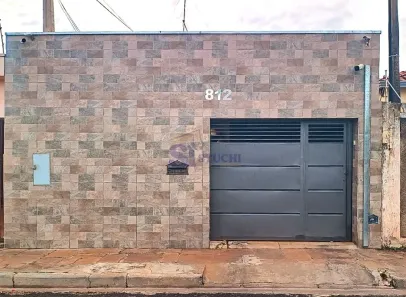 Casa com 2 Quartos à venda, 145m² no Vila Xavier (Vila Xavier), Araraquara