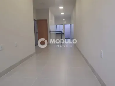 Casa com 2 Quartos à venda, 72m² no Jardim Holanda, Uberlândia