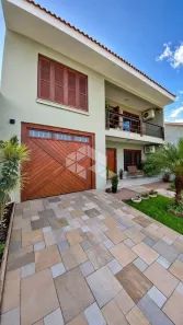Casa com 3 Quartos à venda, 231m² no Jardim Algarve, Alvorada