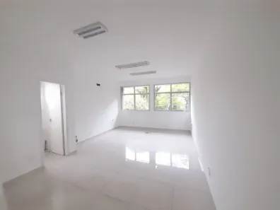 Sala Comercial para alugar, 28m² no Centro, Taubaté
