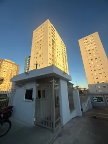 Apartamento com 2 Quartos para alugar, 60m² no De Lazzer, Caxias do Sul