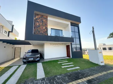 Casa com 3 Quartos à venda, 193m² no Casa de Pedra, Volta Redonda