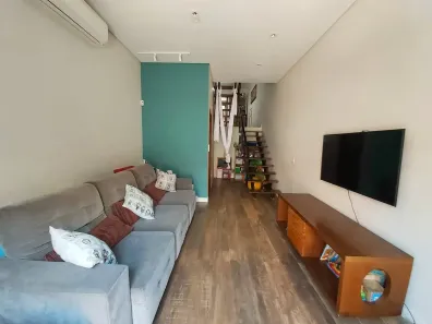 Sobrado com 3 Quartos à venda, 160m² no Jardim Ester Yolanda, São Paulo