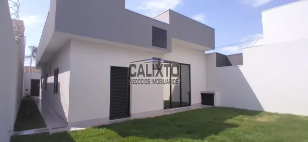 Casa com 3 Quartos à venda, 130m² no Jardim Ipanema, Uberlândia