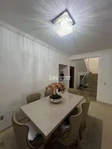 Casa com 4 Quartos à venda, 200m² no Jardim Atlântico, Goiânia