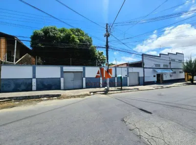 Prédio Comercial à venda, 880m² no Itaperi, Fortaleza