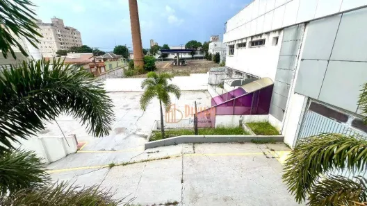 Prédio Comercial à venda, 2464m² no Ponte de São João, Jundiaí