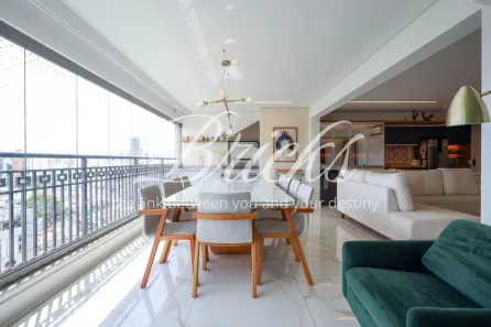 Apartamento com 3 Quartos à venda, 138m² no Santo Amaro, São Paulo