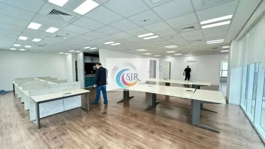 Sala Comercial para alugar, 203m² no Jardim das Acácias, São Paulo