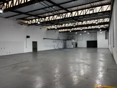 Ponto Comercial para alugar, 805m² no Cambuci, São Paulo