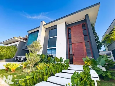 Casa com 4 Quartos à venda, 335m² no Parque do Jiqui, Parnamirim