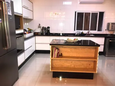 Sobrado com 4 Quartos à venda, 280m² no Vila Nova Sorocaba, Sorocaba