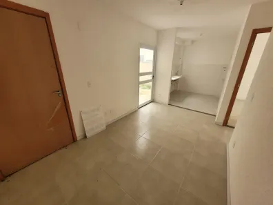 Apartamento com 2 Quartos para alugar, 50m² no Restinga, Porto Alegre