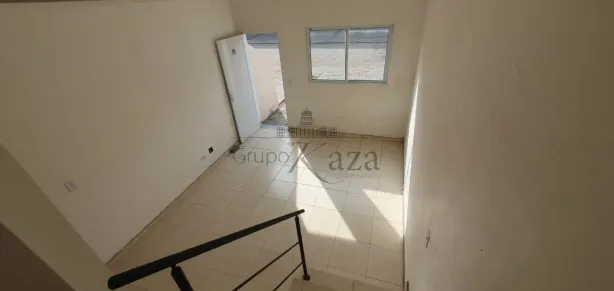 Casa de Condomínio com 2 Quartos à venda, 64m² no Jardim Jacinto, Jacareí