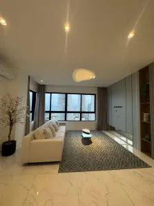 Apartamento com 3 Quartos para alugar, 134m² no Centro, Balneário Camboriú