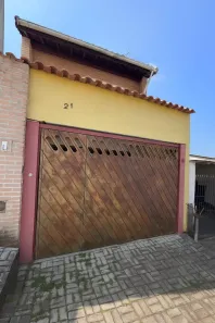 Sobrado com 3 Quartos à venda, 222m² no Vila Monteiro, Poá