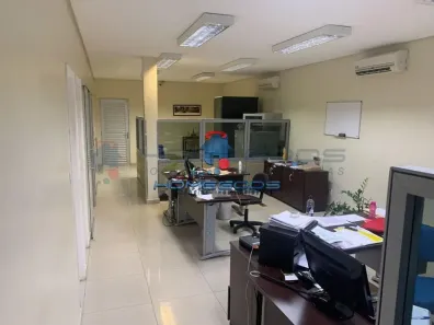 Imóvel Comercial com 6 Quartos para alugar, 300m² no Taquaral, Campinas