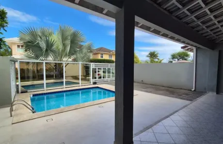 Casa de Condomínio com 4 Quartos à venda, 180m² no Vargem Pequena, Rio de Janeiro