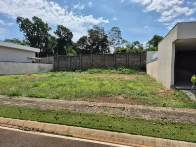 Lote/Terreno à venda, 331m² no Carimã, Foz do Iguaçu