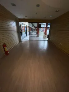 Ponto Comercial para alugar, 42m² no Largo da Batalha, Niterói