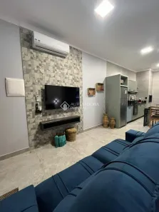 Apartamento com 2 Quartos para alugar, 52m² no , Garopaba