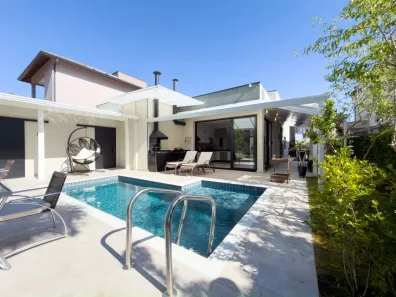 Casa de Condomínio com 3 Quartos à venda, 240m² no Condomínio Residencial Shamballa III, Atibaia