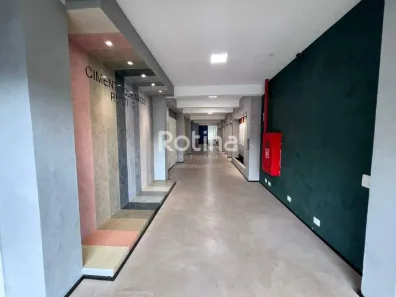 Ponto Comercial para alugar, 160m² no Brasil, Uberlândia