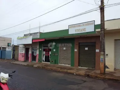 Ponto Comercial à venda, 120m² no Residencial Viviane, Uberlândia