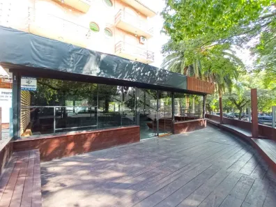 Ponto Comercial para alugar, 100m² no Rio Branco, Porto Alegre