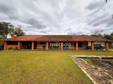 Fazenda/Sítio com 6 Quartos à venda, 738m² no Parque Agrinco, Guararema