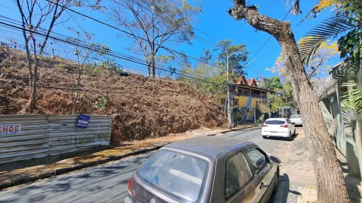 Lote/Terreno à venda, 973m² no Granbery, Juiz de Fora