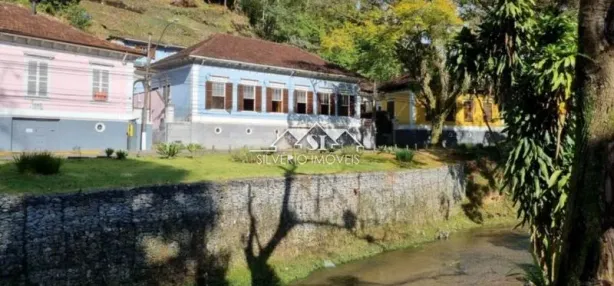 Casa com 6 Quartos à venda, 320m² no Centro, Petrópolis